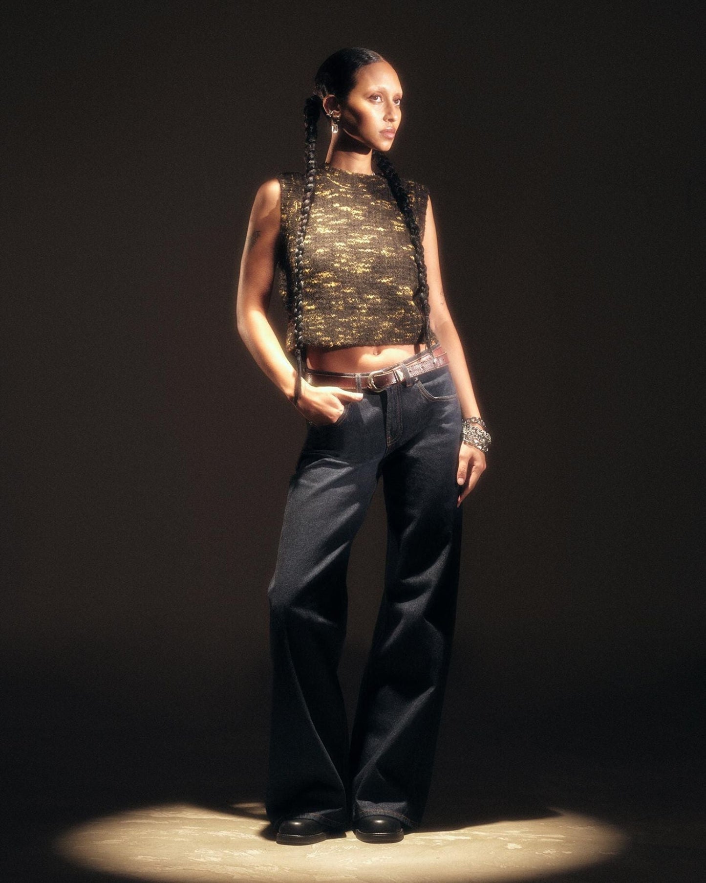 Mina Vest - Space Black