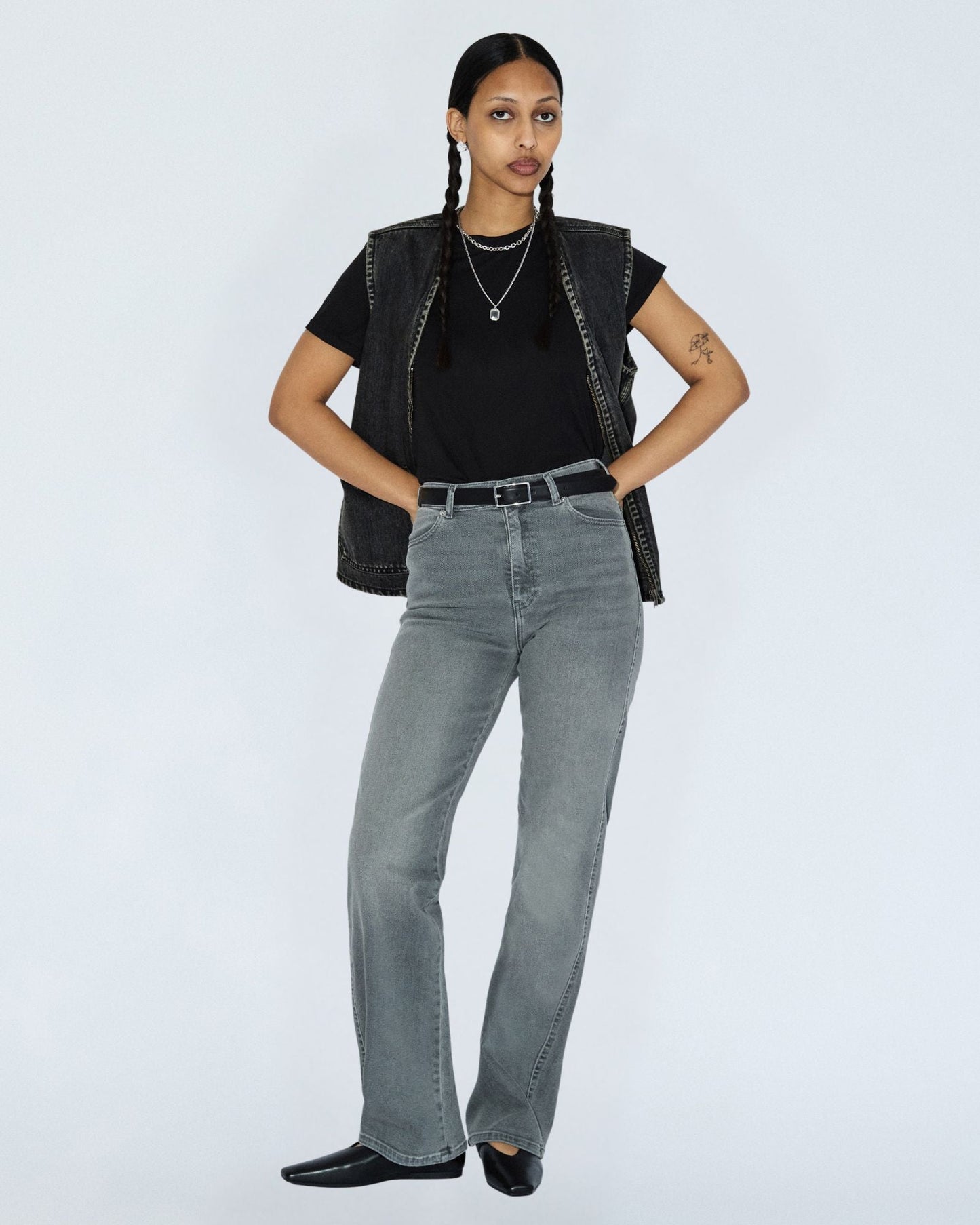 Moxy High Straight Jeans - Washed Light Grey Used