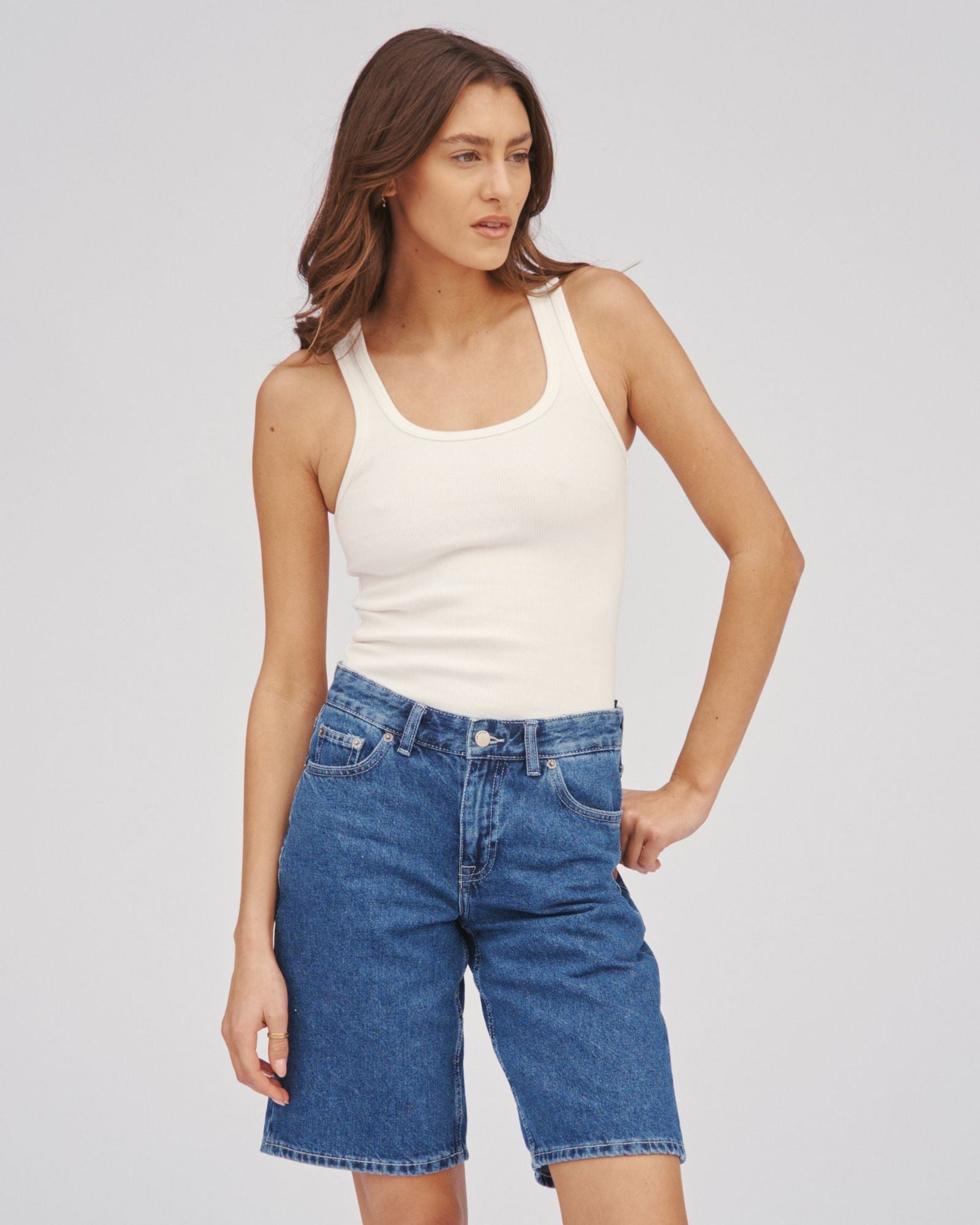 Lea Shorts - Pebble Mid Stone