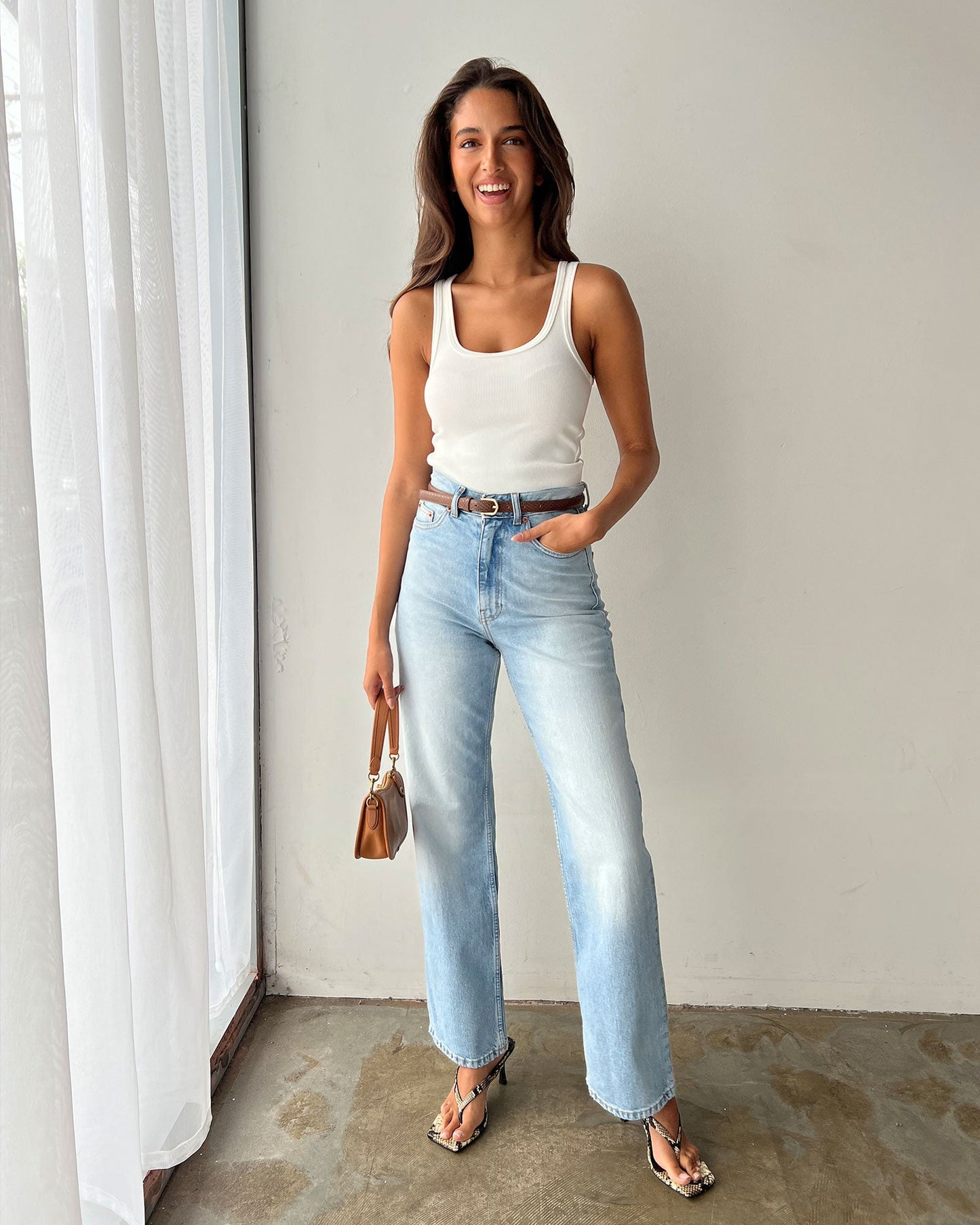 Echo High Straight Jeans PETITE - Bay Light Fade