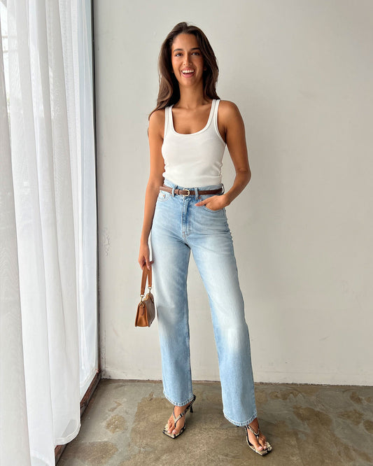 Echo High Straight Jeans PETITE - Bay Light Fade