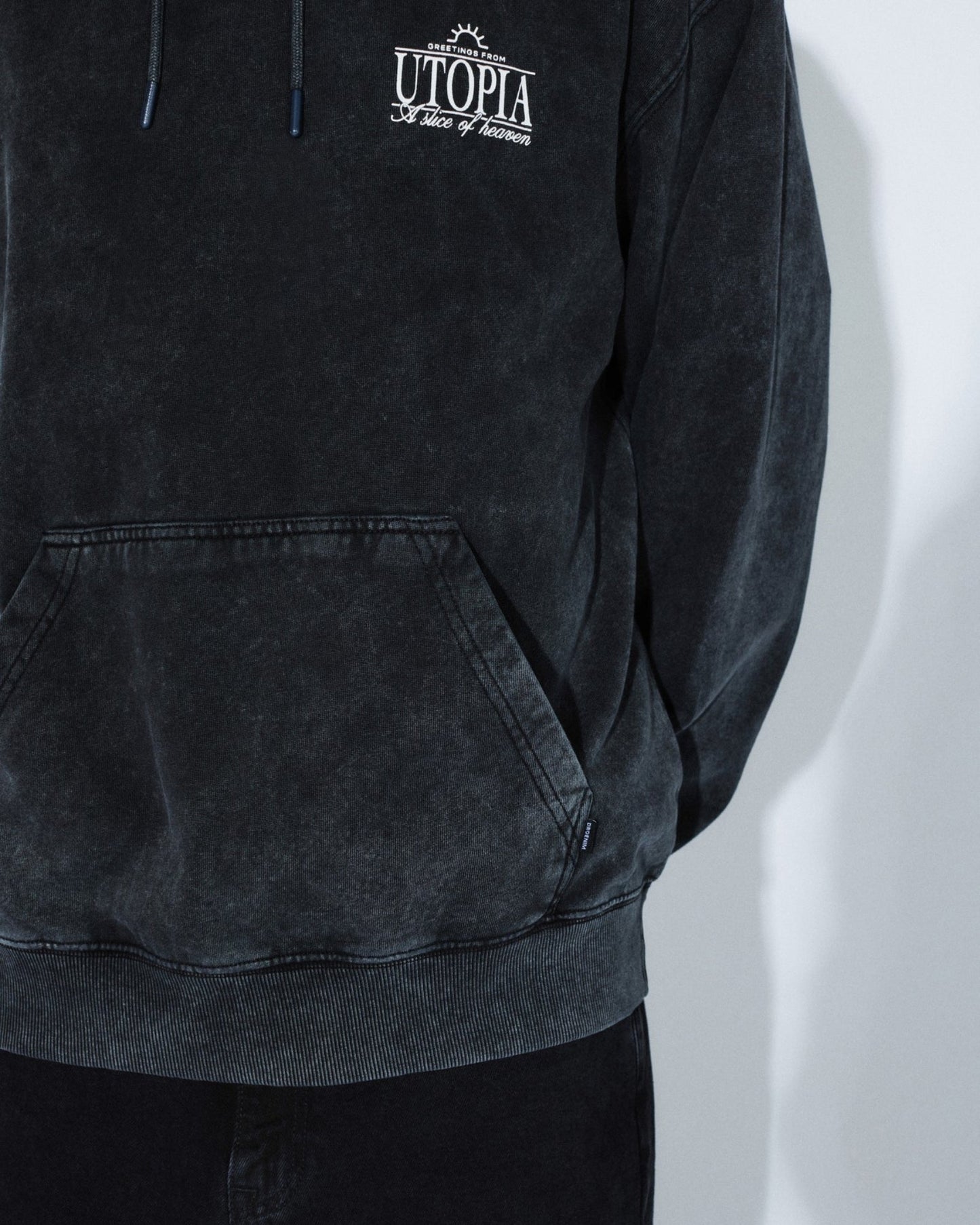 Aiden Hoodie - Washed Black Utopia