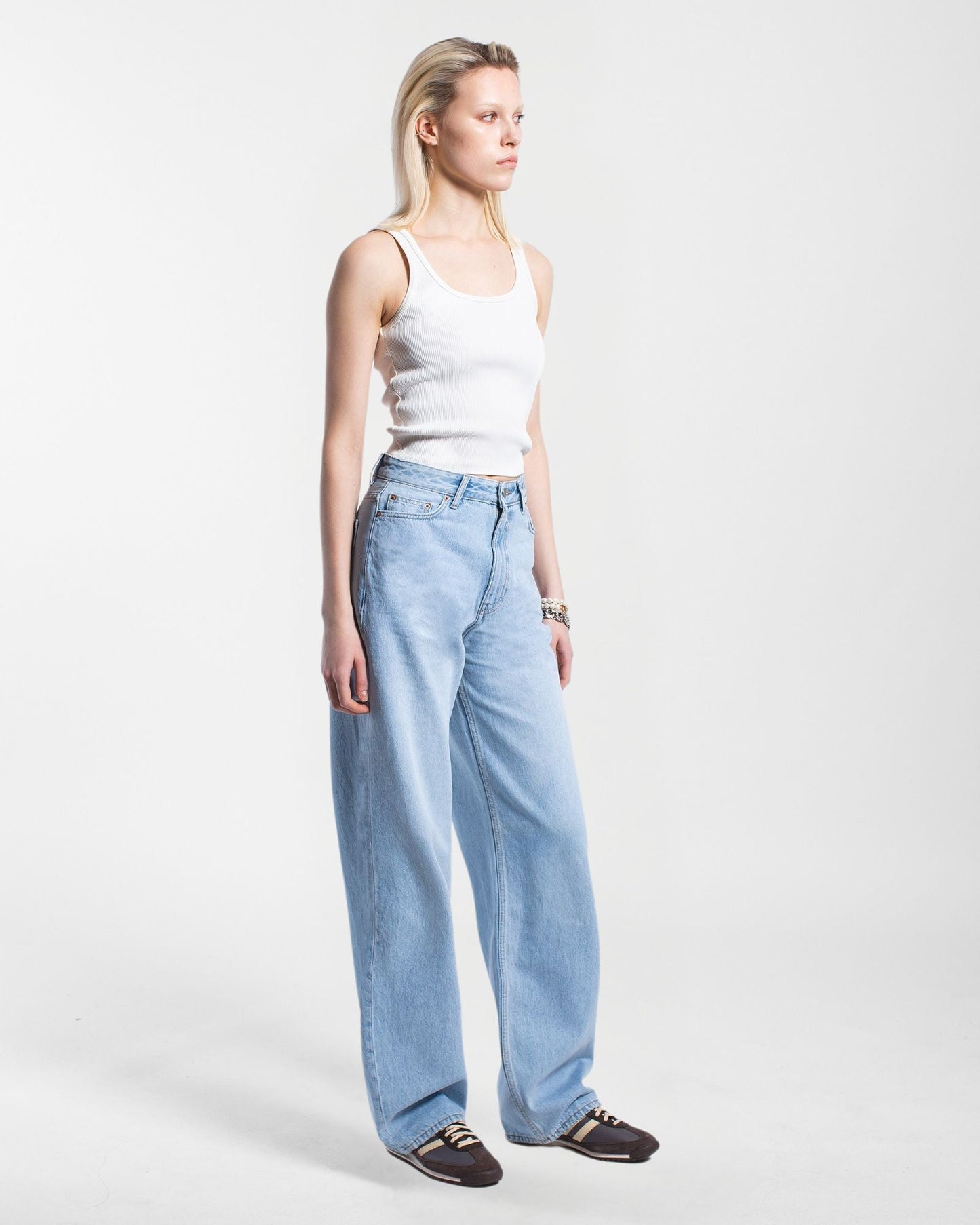 Donna High Relaxed Jeans - Stream Light Used