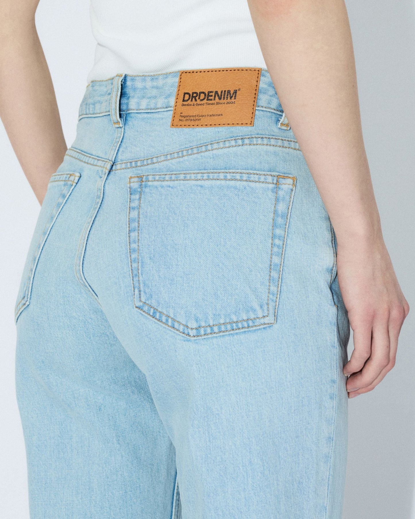 Elba Mid Bootcut Jeans - Bay Light Used