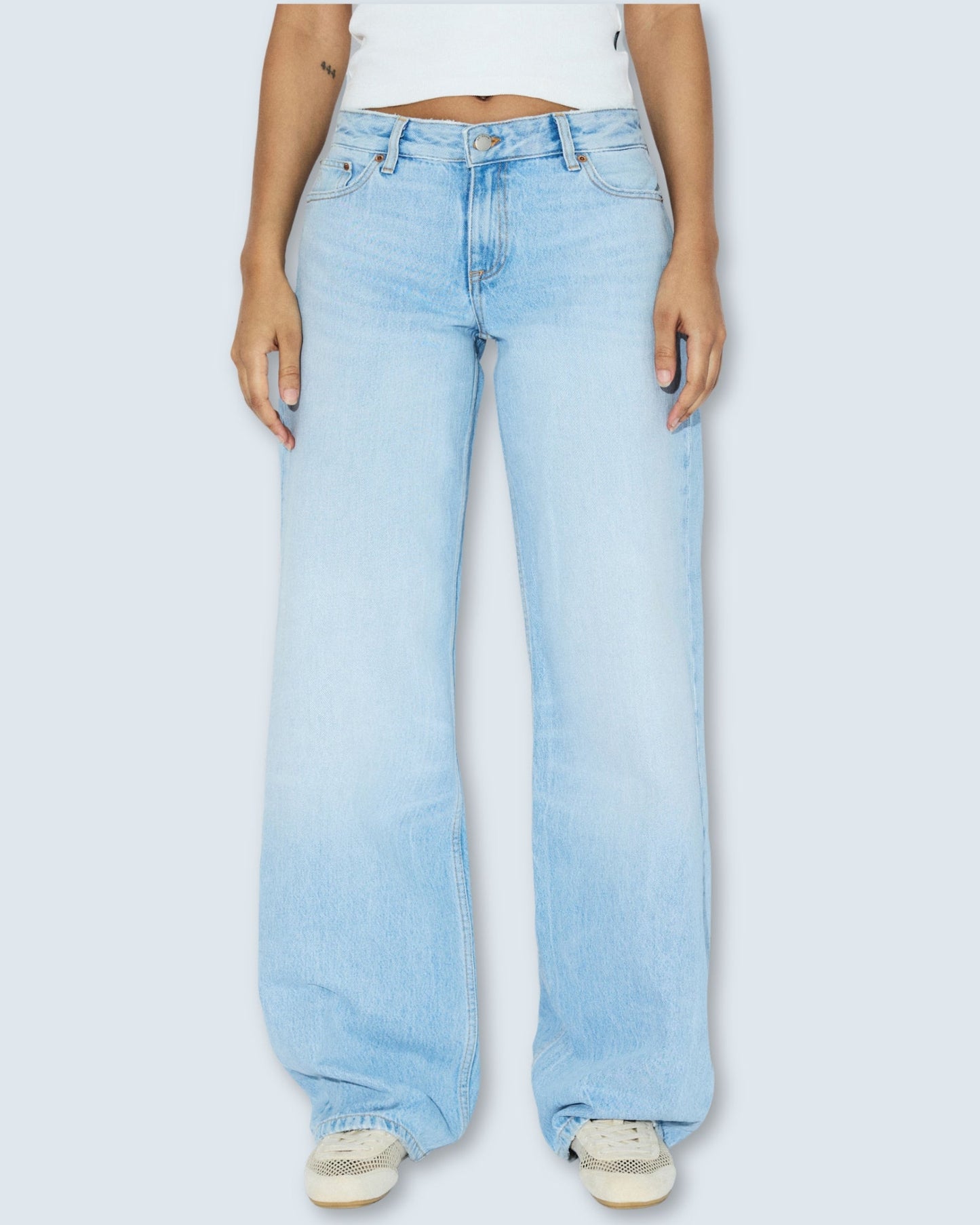 Hill Low Relaxed Jeans  PETITE - Stream Light Fade