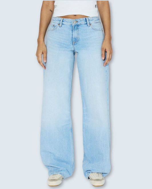 Hill Low Relaxed Jeans- Stream Light Fade