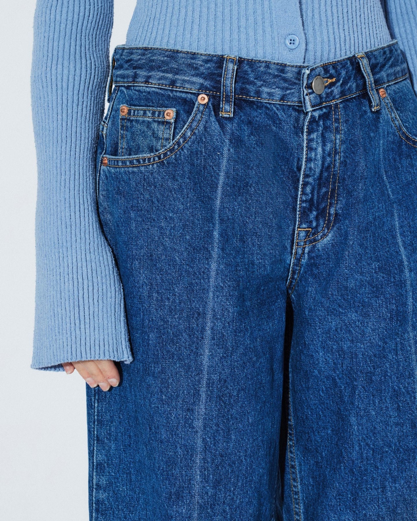 Hill Low Relaxed Jeans - Haze Mid Retro Crease