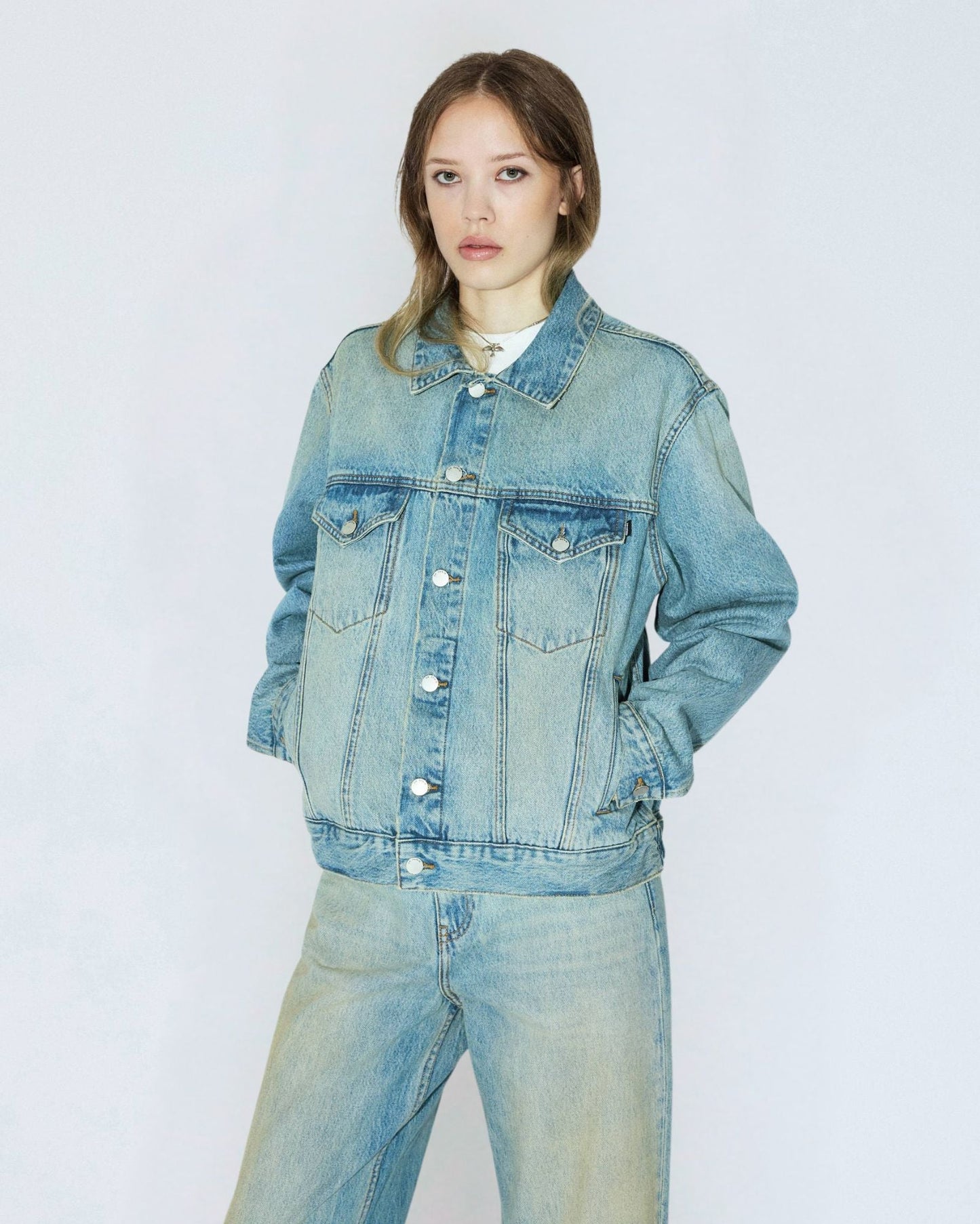 Joey Trucker Jacket - Stream Sky Aged