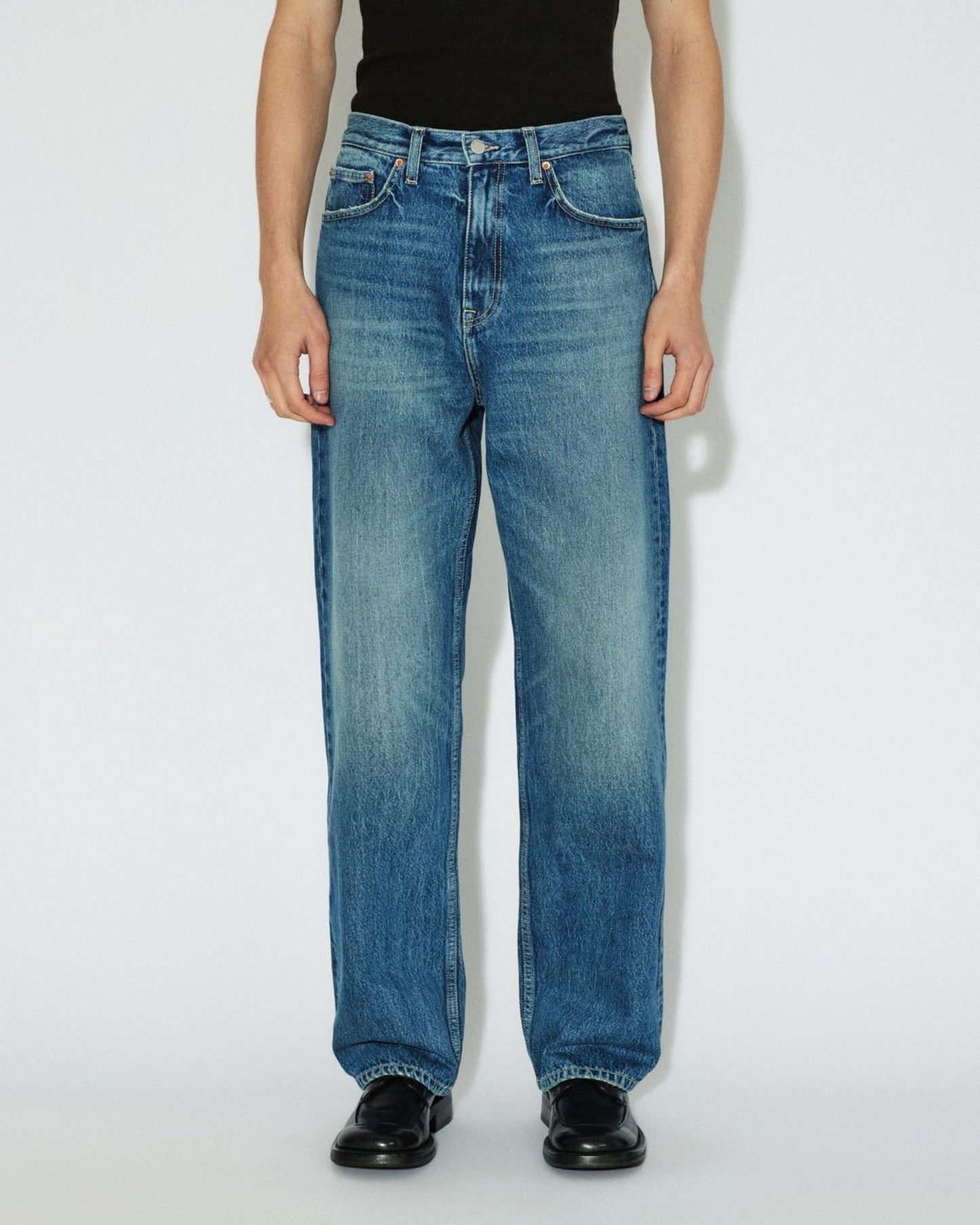Omar Relaxed Jeans - Drift Mid Used