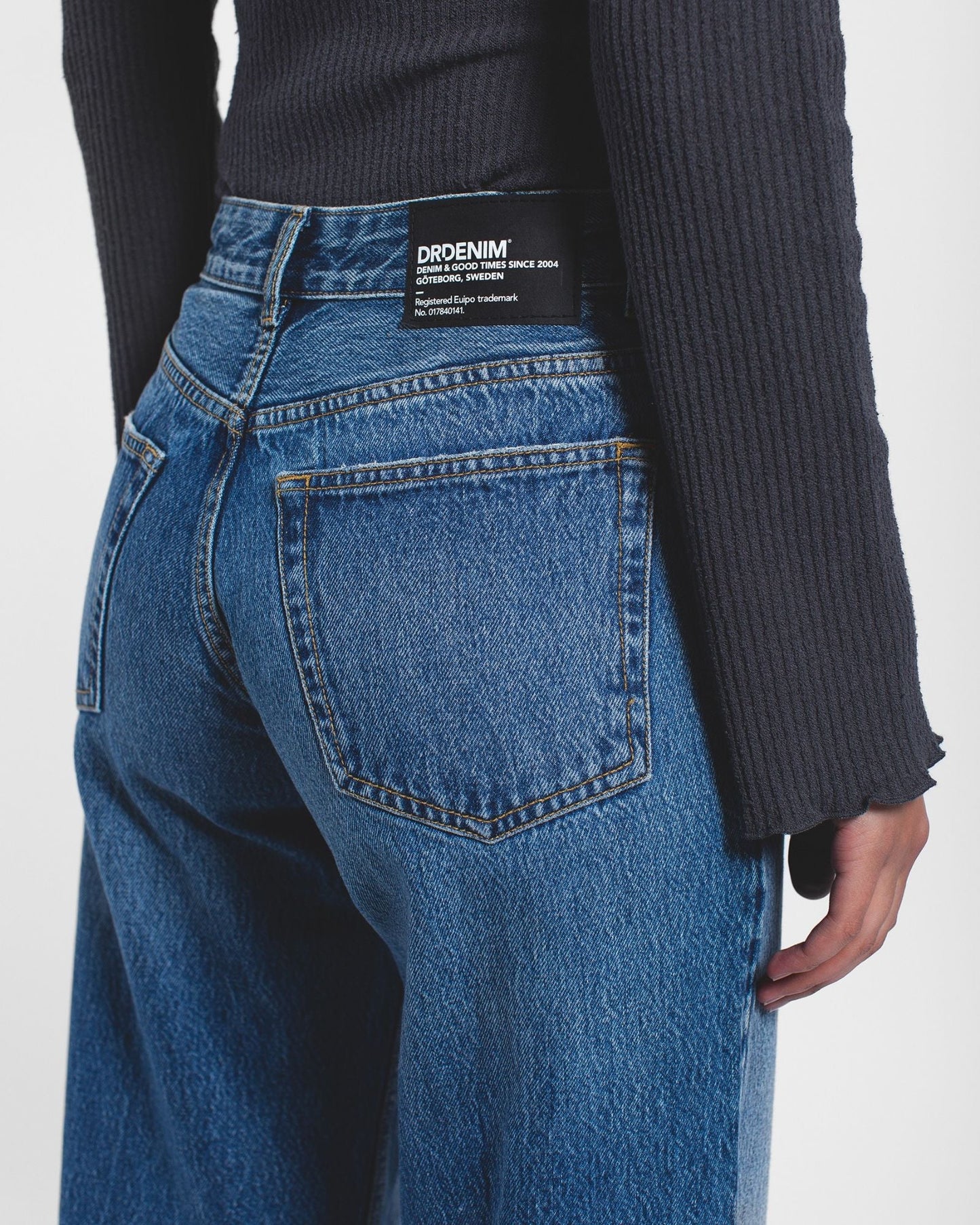 Rhue Low Wide Jeans TALL - Stream Mid Used