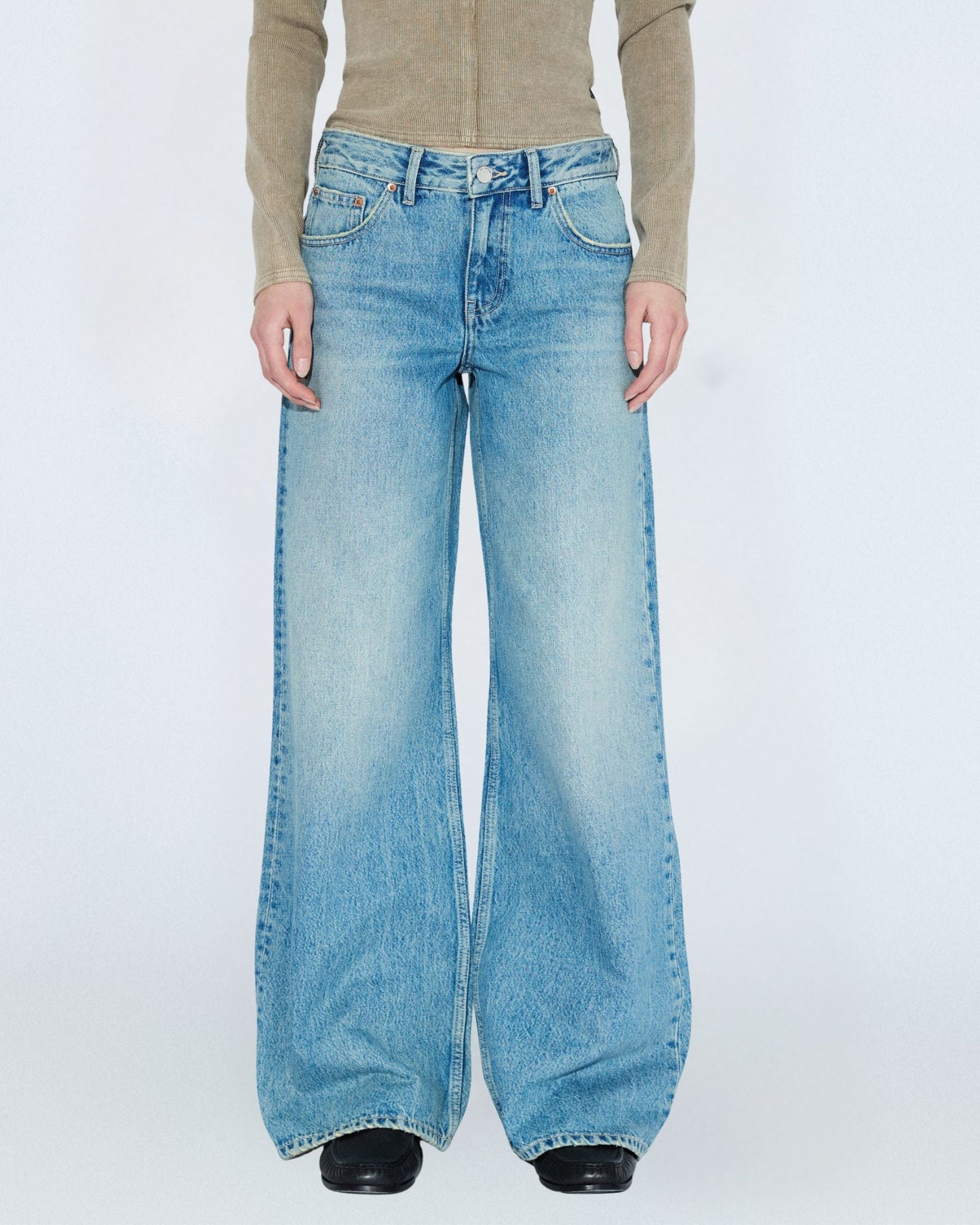 Rhue Low Wide Jeans TALL - Drift Sky Used