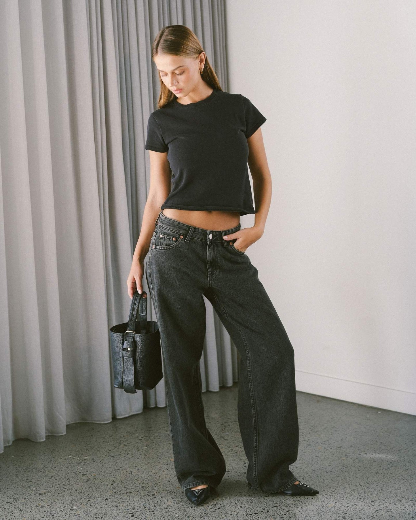 Hill Low Relaxed Jeans - Aged Black