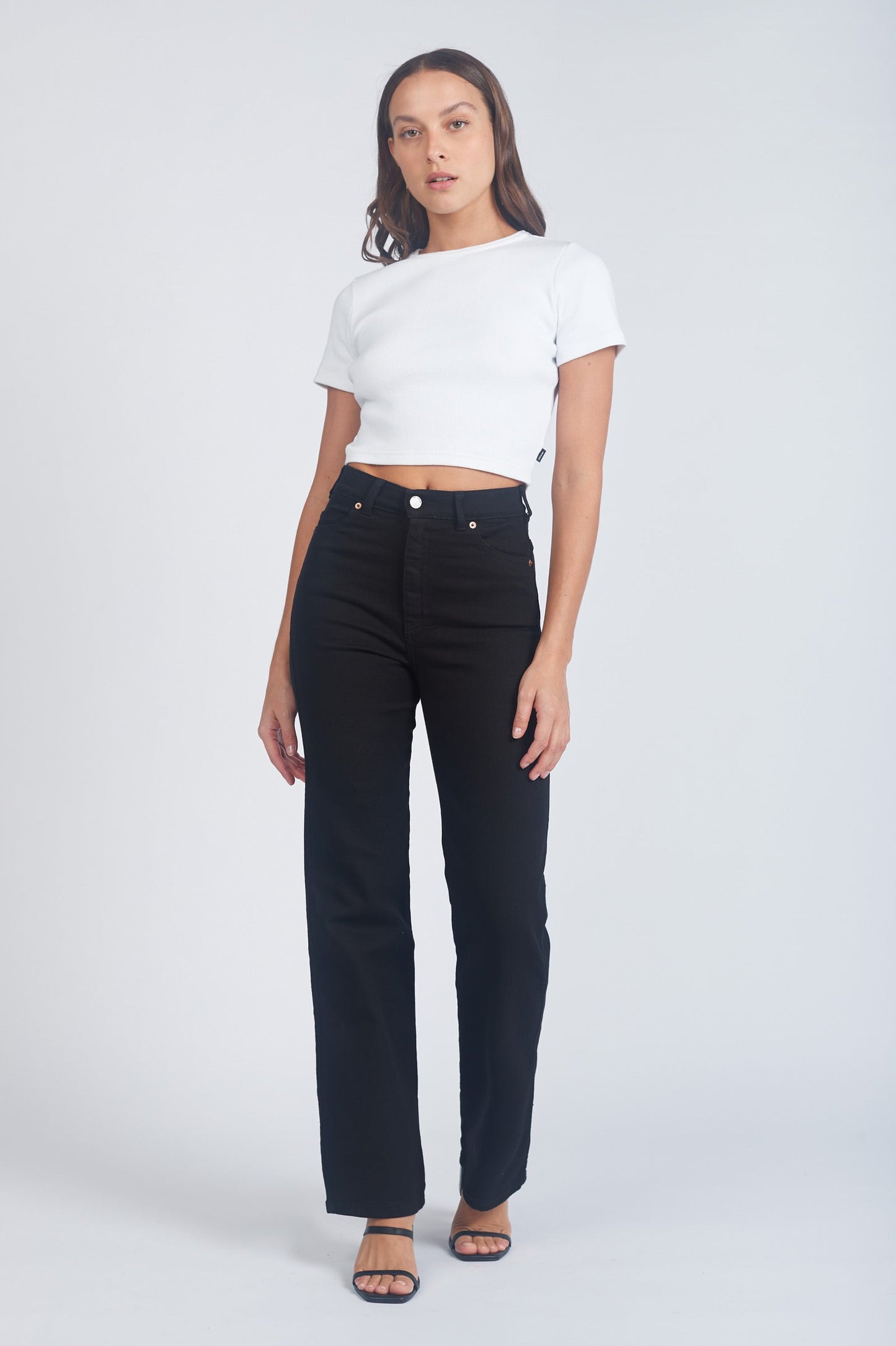 Moxy High Straight Jeans - Solid Black