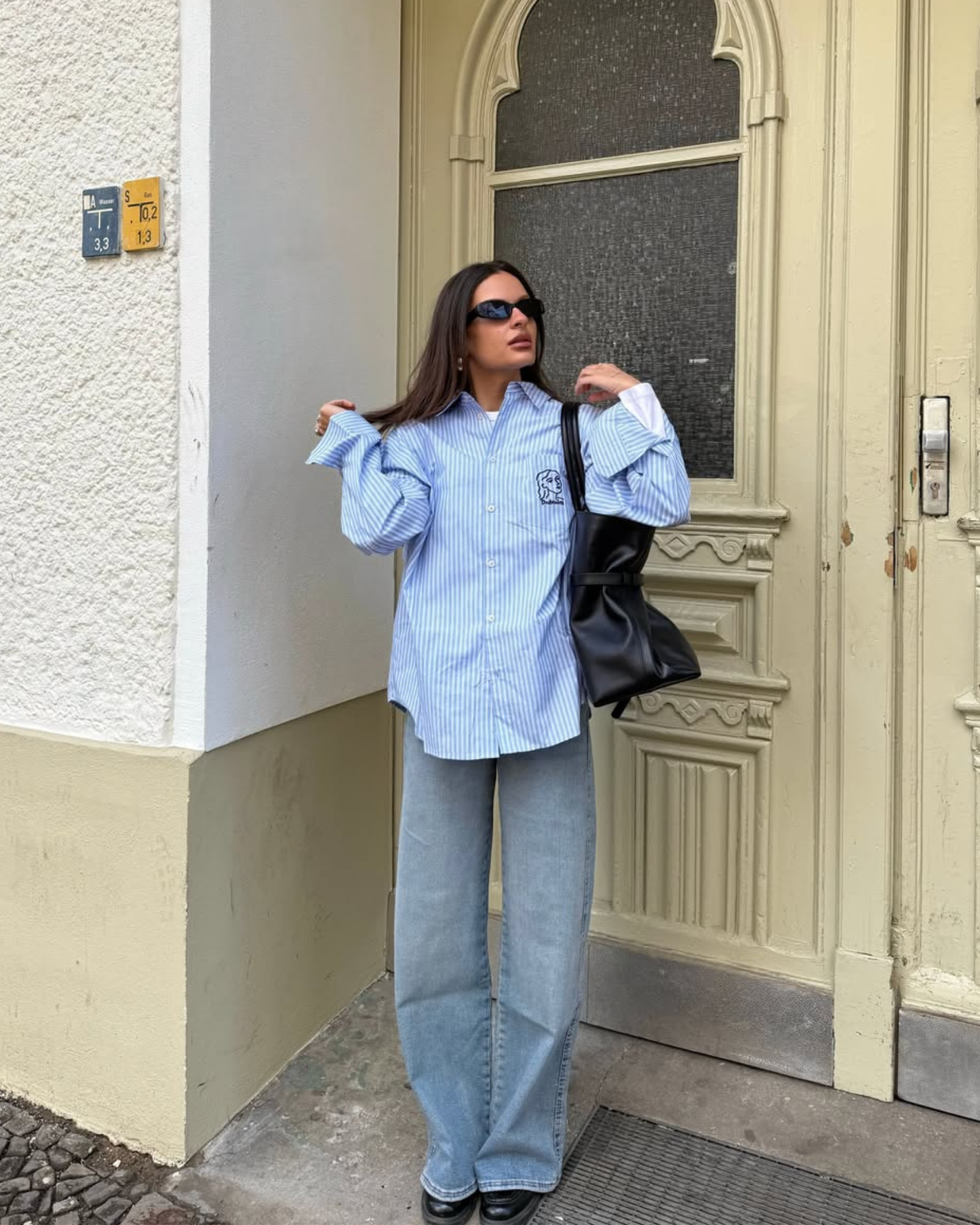 Zila Mid Wide Jeans - Cape Light Vintage