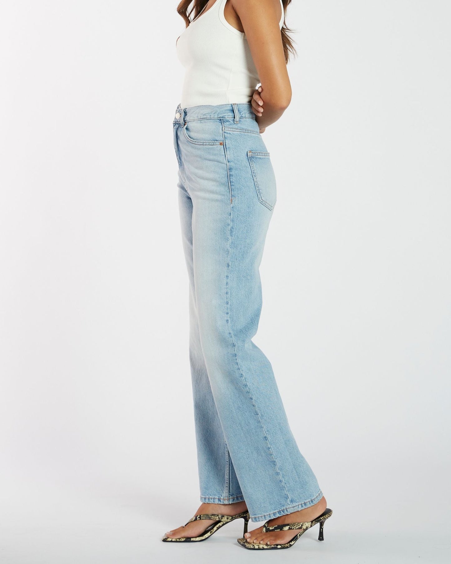 Echo High Straight Jeans PETITE - Bay Light Fade