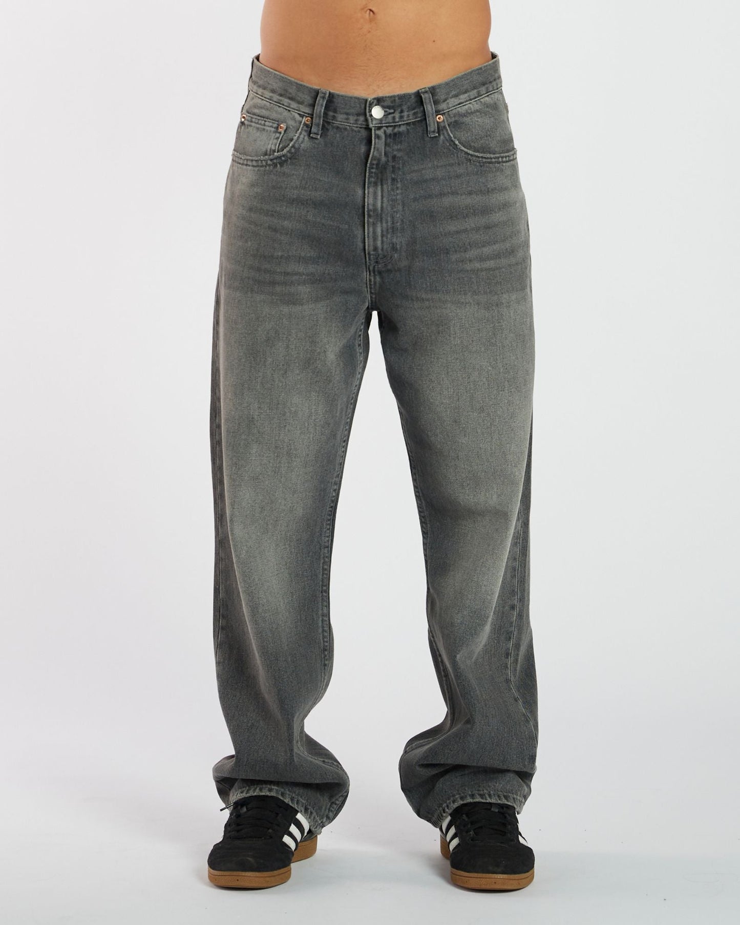 Omar Relaxed Jeans - Mid Grey Used